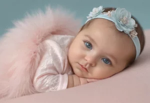Jade: Pureza e Esperança - Bebê dormindo tranquilamente.